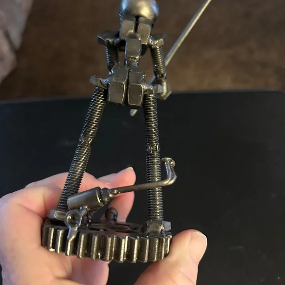 Nuts & Bolts GOLFER Metal Artwork FIGURINE -GOLFER GIFT - Picture 12 of 16